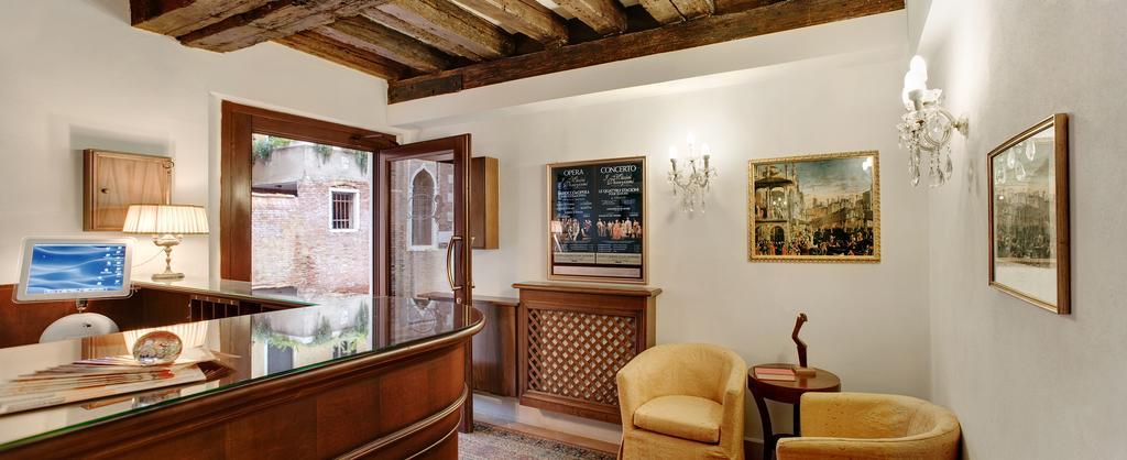 Bed and Breakfast Casa Rezzonico Wenecja Zewnętrze zdjęcie